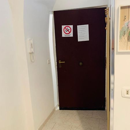 La Casetta Di Nunu Napels Buitenkant foto